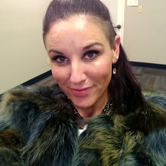 CAVIAR TASTE ON A SARDINE BUDGET - Picture 1 of 8